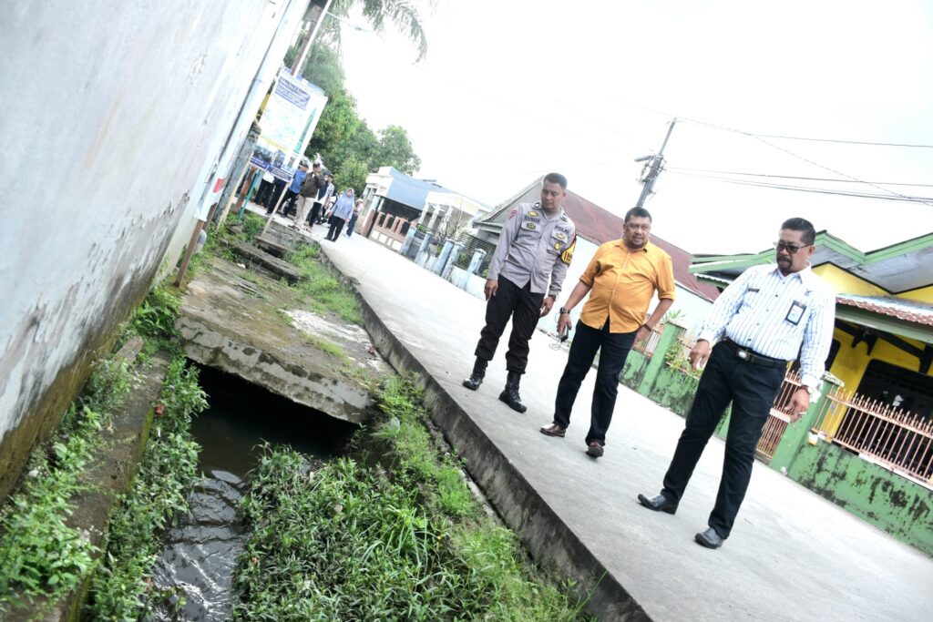 Kunjungi Dapil Arkul Terima Keluhan Drainase Dan Jalan Rusak Dari