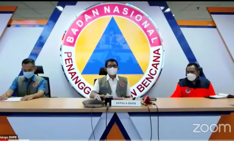 BNPB Terjunkan TRC dan Kirim Logistik Penanganan Darurat Erupsi Gunung Semeru