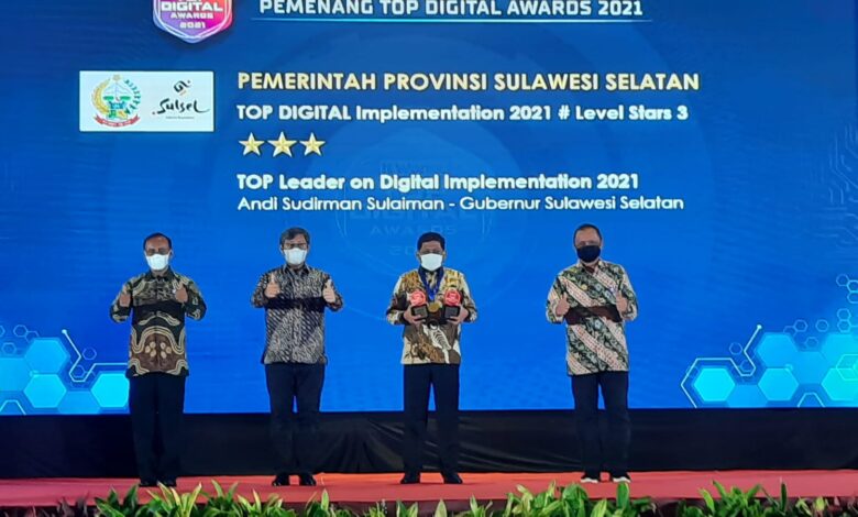 Sukses Manfaatkan Aplikasi Digital untuk Pelayanan Publik, Pemprov Sulsel Raih Penghargaan Top Digital Award 2021