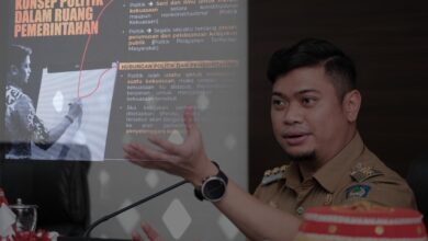 Bupati Adnan Berbagi Pengalaman Politik di Mahasiswa Pascasarjana Unismuh Makassar
