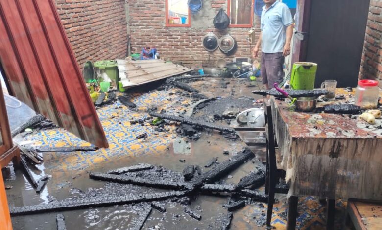 Tidak Teliti Setelah Masak Air, Rumah di Bone Hangus Terbakar Beserta Isinya
