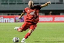 Gol Penalti Anco Jansen, PSM Makassar Salip Madura United di Papan Klasemen