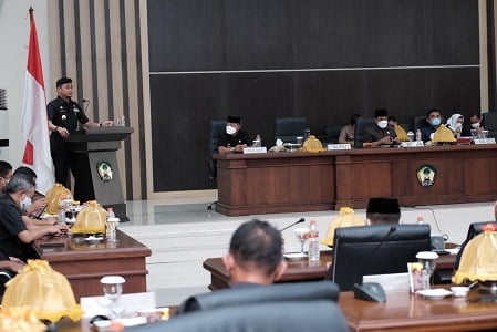8 Fraksi DPRD Gowa Setuju Bahas Ranperda PBG, Bupati Adnan Harap Bisa Segera Ditetapkan