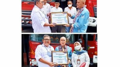 Kadis Pemadam Kebakaran Kota Palu dapat Penghargaan dari Ombudsman