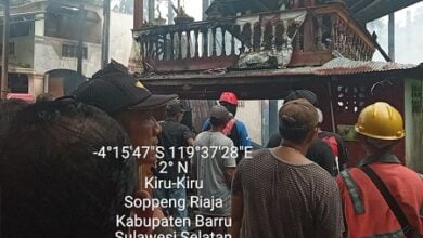 Kebakaran di Mangkoso Kabupaten Barru Satu Tewas 14 Luka-luka
