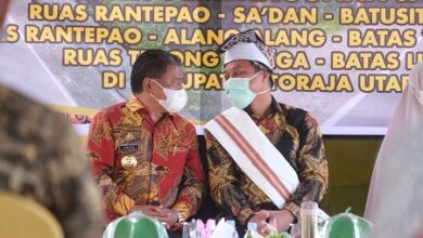 Bantuan Keuangan untuk Toraja Utara Rp20 Miliar Diserahkan, Andi Sudirman: 'Larampo Pemeloi Toraya'