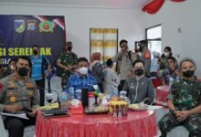 Di Poso, Gubernur Sulteng Bersama Kapolda dan Danrem Tinjau Vaksinasi Serentak