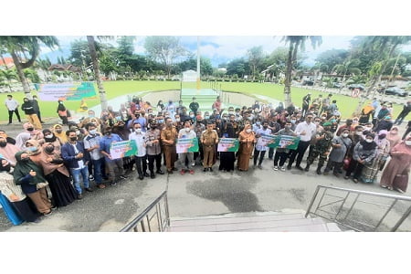 Wali Kota Hadi Beri Bantuan Modal Usaha 1.000 UMKM Kota Palu