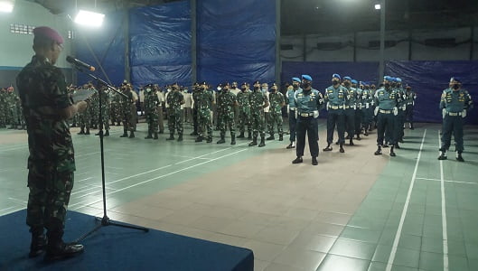 Sambut HUT 76 Polisi Militer AL, Lantamal VI Makassar Gelar Apel Khusus
