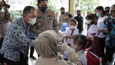 Wali Kota Makassar Bersama Kapolda Sulsel Launching Roadshow Vaksinasi Anak Usia 6-11 Tahun