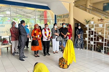 Wali Kota Hadi Bersama Gubernur Sulteng Resmikan Kantin Sehat SMA 3 Palu