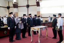 Gubernur Andi Sudirman Lantik 6 Pejabat Pemprov Sulsel Hasil Lelang Jabatan