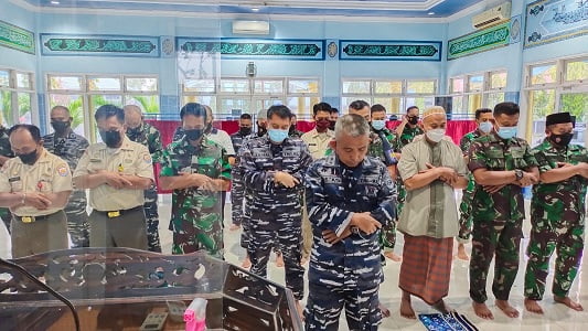 Prajurit Marinir TNI AL Gugur Diserang KKB di Nguda Papua, Lantamal VI Gelar Doa Bersama