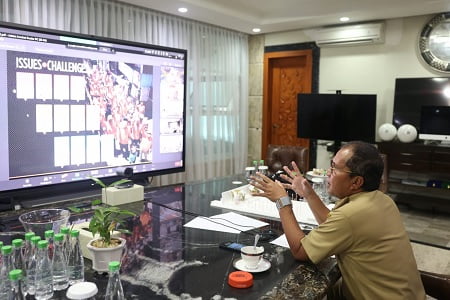 Wali Kota Danny Tekankan 3 Tugas Penting OPD Menuju Makassar Metaverse