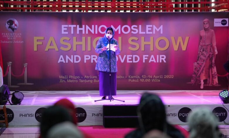 PKK Sulsel Support Penuh Pelaksanaan Ethnic Moslem Fashion Show And Preloved Fair