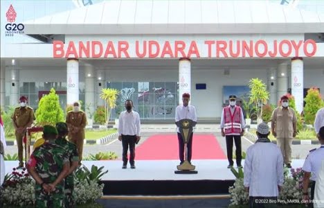 Bandara Trunojoyo Sumenep Madura Diresmikan Jokowi