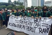 Demo Jokowi 11 April, BEM SI Geser Aksi ke Gedung DPR di Senayan