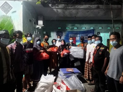 Gubernur Sulsel Kirim Bantuan Logistik kepada Korban Kebakaran di Makassar