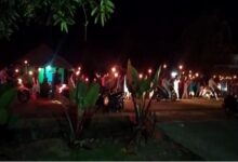 Takbir Keliling Membawa Obor, Warga Desa Timampu Lutim Sambut Hari Kemenangan