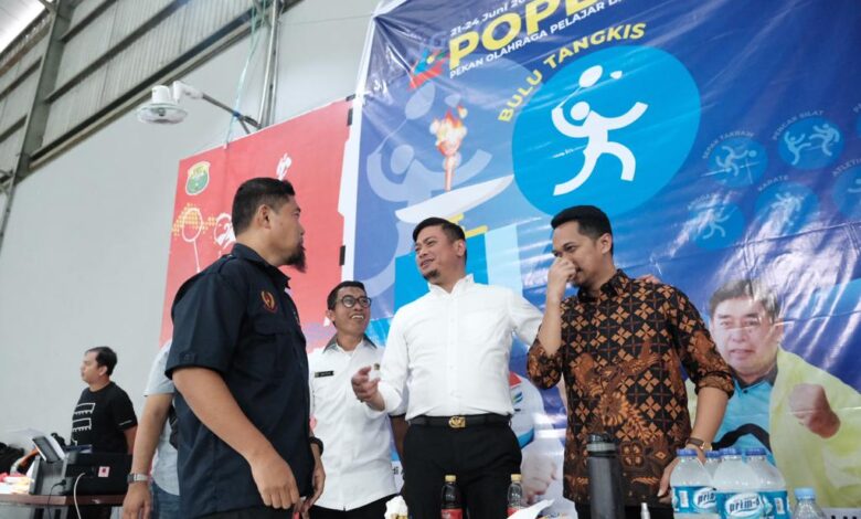 Bupati Adnan Semangati Atlet Bulutangskis Gowa Masuk Semi Final di POPDA Sulsel