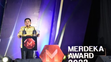 Gubernur Andi Sudirman dapat Penghargaan “Merdeka Award” dalam Peningkatan UMKM Sulsel
