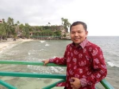 Percepat Vaksin Booster di Sulsel, Prof Sukri Palutturi Jempol Andi Sudirman