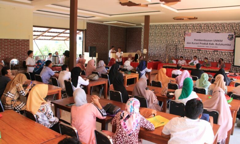 Manajemen Alfamart Bertemu Pelaku UKM untuk Kurasi Produk Lokal