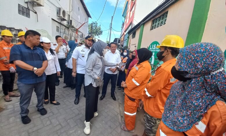 Fatmawati Kunjungi Dua Tempat Longwis, Begini Respon Masyarakat