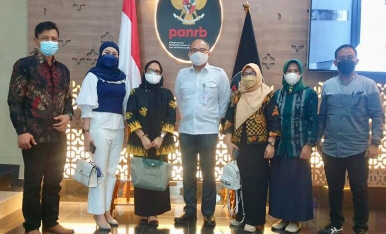 Dukcapil dan DPMPTSP Kota Palu Lulus Seleksi Zona WBK-WBBM Kemenpanrb