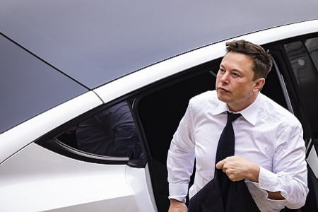 Elon Musk Bakal Dituntut Balik Buntut Pembatalan Kesepakatan Pembelian Twitter USD44 Miliar