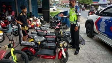 Polisi Larang Penggunaan Motor Listrik di Jalan Umum, Dishub Makassar Mendukung