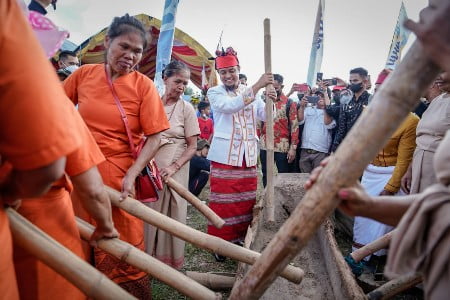 Komitmen Dorong Pembangunan Toraja, Gubernur Andi Sudirman: Rampomo Pe’meloi Toraya