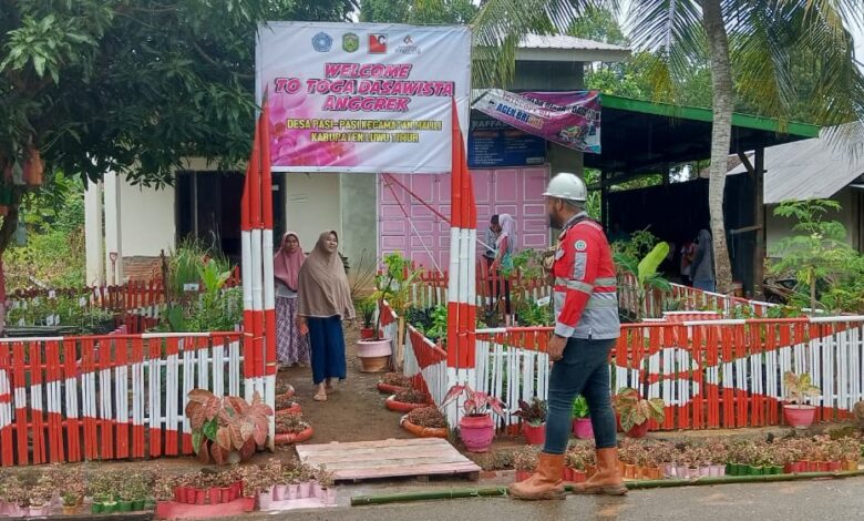 Emak-emak di Desa Pemberdayaan PT CLM Antusia Ikuti Lomba Toga