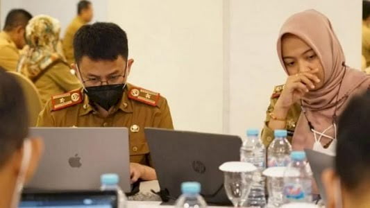 Tingkatkan Pelayanan, Bapenda Makassar Ikut Rapat Evaluasi AKIP Makassar