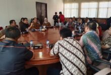 Kunker di Kabupaten Bone, Ketua DPRD Morowali Utara Megawati Ambo Asa Bahas Dana Pinjaman PEN