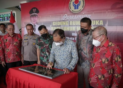 Danny Pomanto Resmikan Rumah Duka Yayasan Budi Luhur Makassar