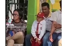 Viral, Siswa SD di Mare Dikeluarkan Dari Barisan Gerak Jalan Gara-gara Bajunya Menguning, Kepala Sekolah: Itu Tidak Benar!