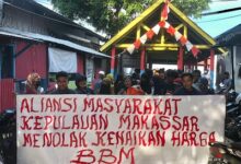 Nelayan Makassar Tolak Kenaikan Harga BBM