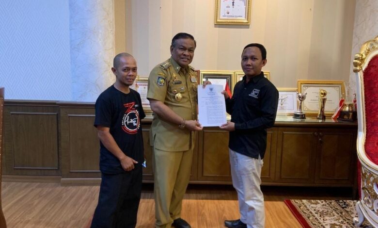 Serahkan Perbup Pendampingan Hukum Penyandang Disabilitas, Ketua PPDI Apresiasi Langkah Bupati Bone