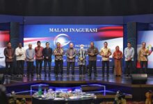 Danny Raih Penghargaan Kategori Best Overall di Indonesia Visionary Leaders