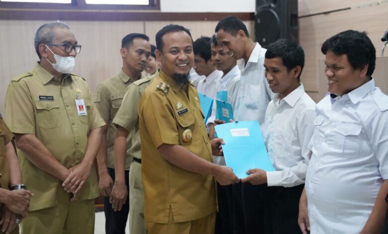12 Disabilitas Menerima SK Non-ASN: Terima Kasih Pak Gubernur Sulsel
