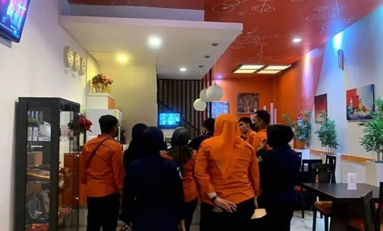 Berantas Penyakit Sosial, Tim Kumal Razia Sejumlah WTS, Waria dan Muda-Mudi Bukan Suami Istri