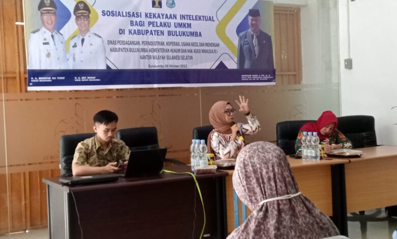 Pemda Fasilitasi Pendaftaran Merek Produk UMKM di Kemenkum HAM