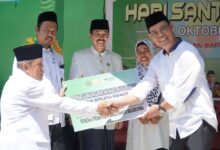 Wabup Edy Manaf Pimpin Upacara Hari Santri Nasional