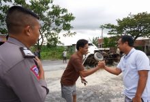 Andi Sudirman Singgah Pantau dan Bantu Evakuasi Kecelakaan Tunggal Truk, Warga Jeneponto: Terima Kasih Pak Gubernur!