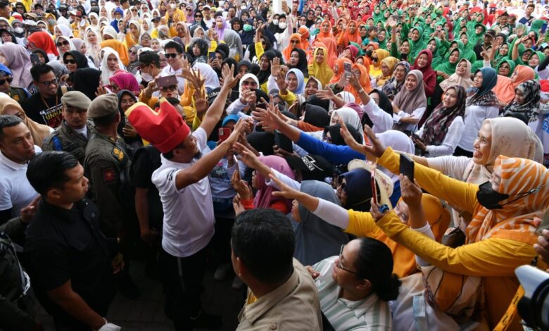 Gubernur Andi Sudirman Jalan Santai Anti Mager bersama Ribuan Warga Jeneponto