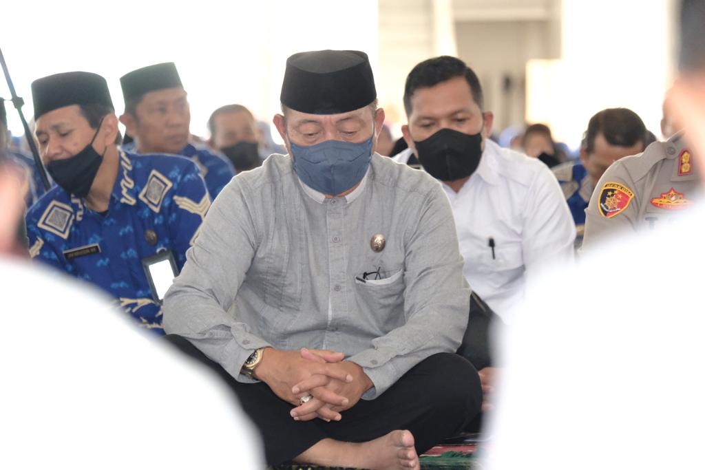 ASN dan Masyarakat Gowa Doakan Korban Tragedi Stadion Kanjuruhan Malang 