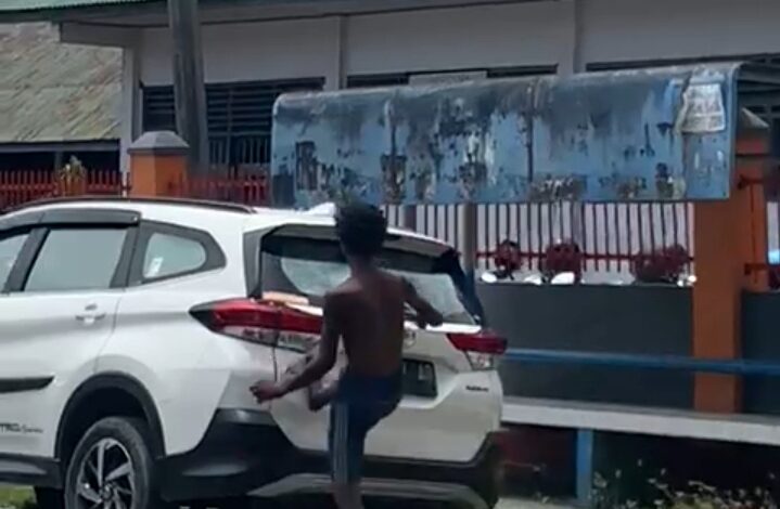 Warga Bone Cemas, Pemerintah Tidak Mampu Tangani ODGJ Lakukan Perusakan