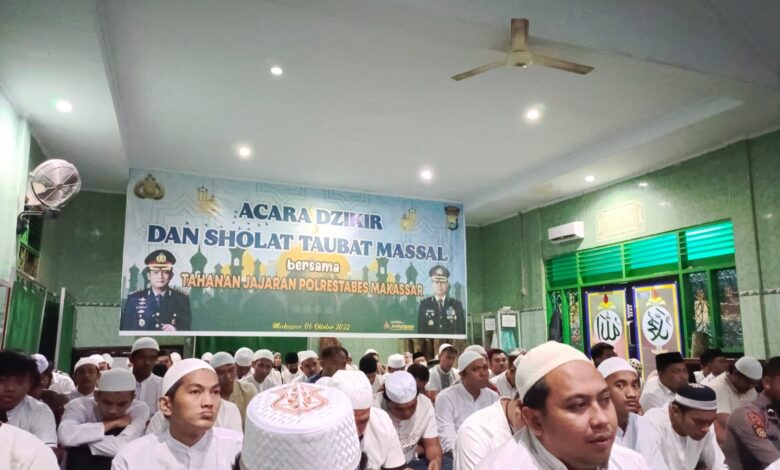 Pertama di Indonesia, Tahanan Polrestabes Makassar Salat Taubat Massal