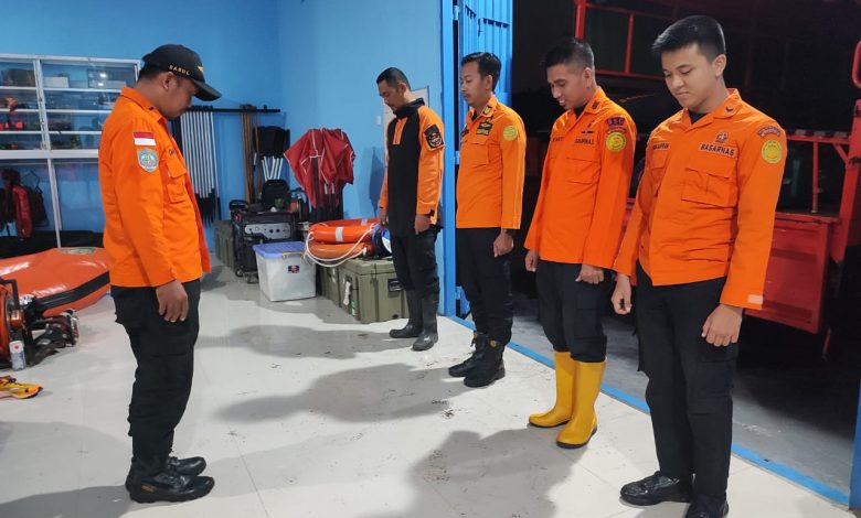 Tanah Longsor di Gowa Timpa Mobil Melintas, Basarnas Sulsel Kerahkan Tim Lakukan Pencarian
